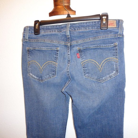 LEVI'S 518 Junior's Superlow Bootcut Jeans Size 11 - Picture 2 of 12